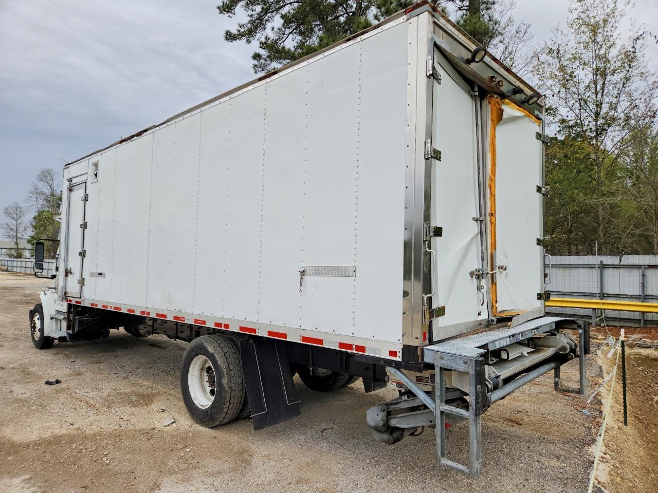 2021 Freightliner Business Class M2 Refrigerated BOX Truck