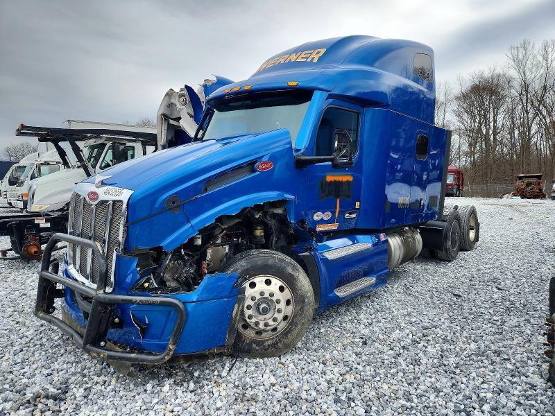 2025 Peterbilt 579-semi Truck