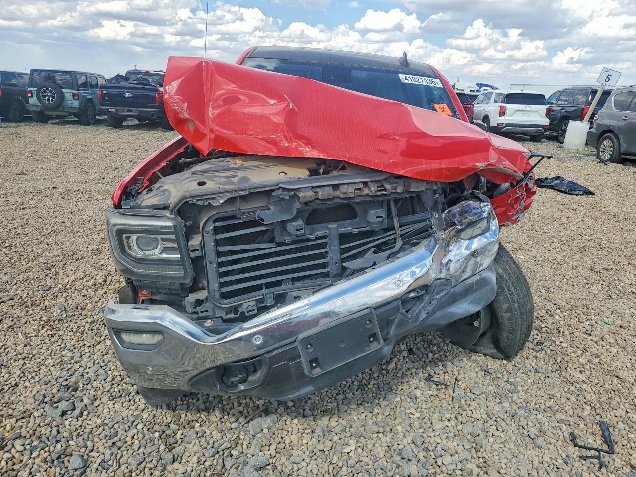 2018 GMC Sierra K1500 SLT