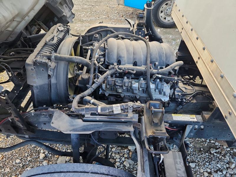 2021 Isuzu NPR HD BOX Truck