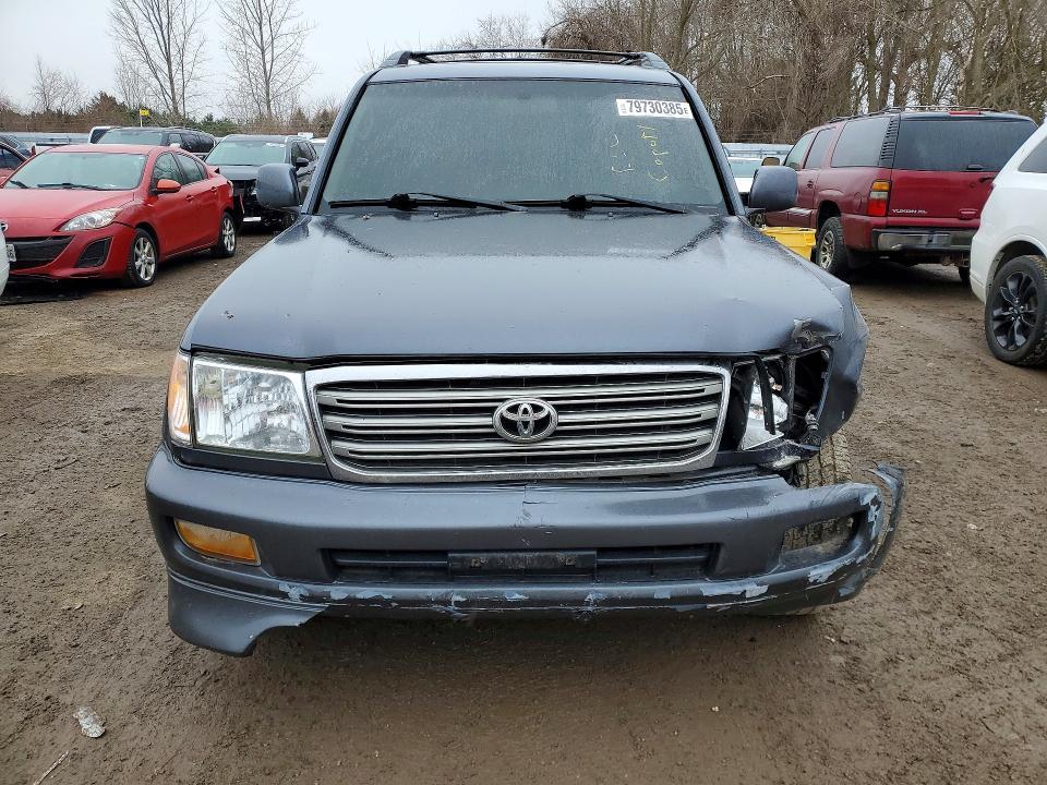 2004 Toyota Land Cruiser Base