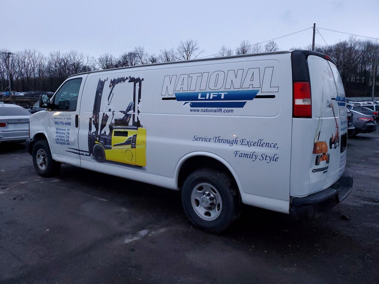 2014 Chev Rolet Express 2500 Cargo Utility / Service Van