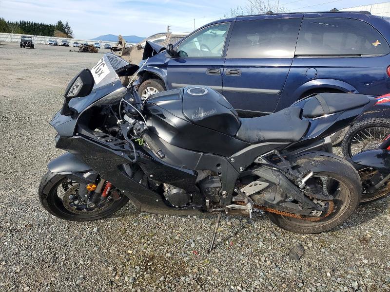 2025 Kawasaki ZX1002 M