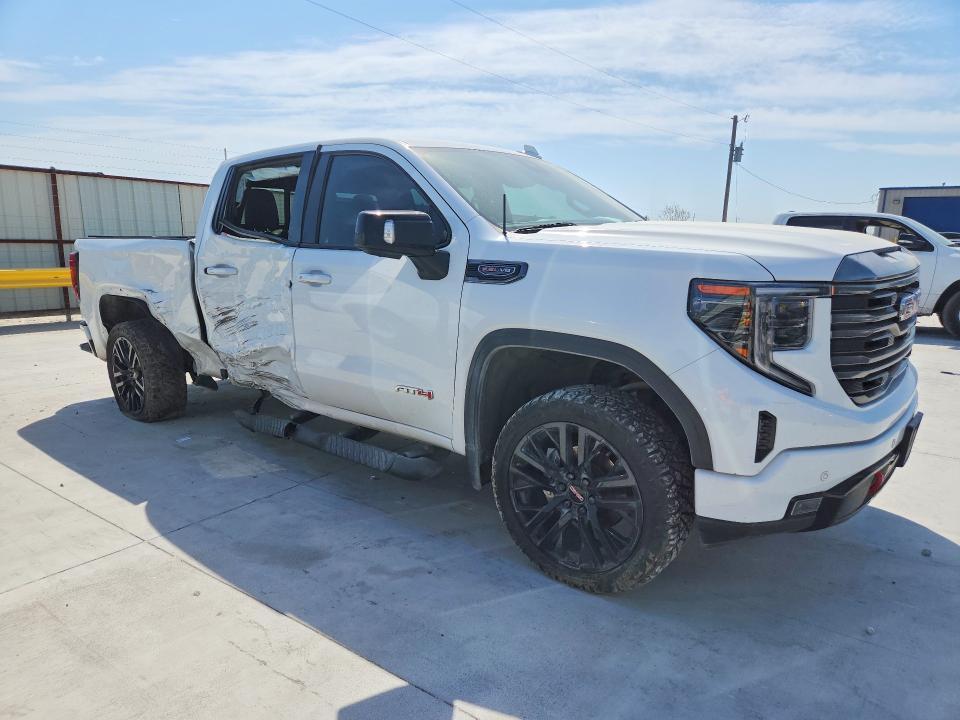 2022 GMC Sierra K1500 AT4