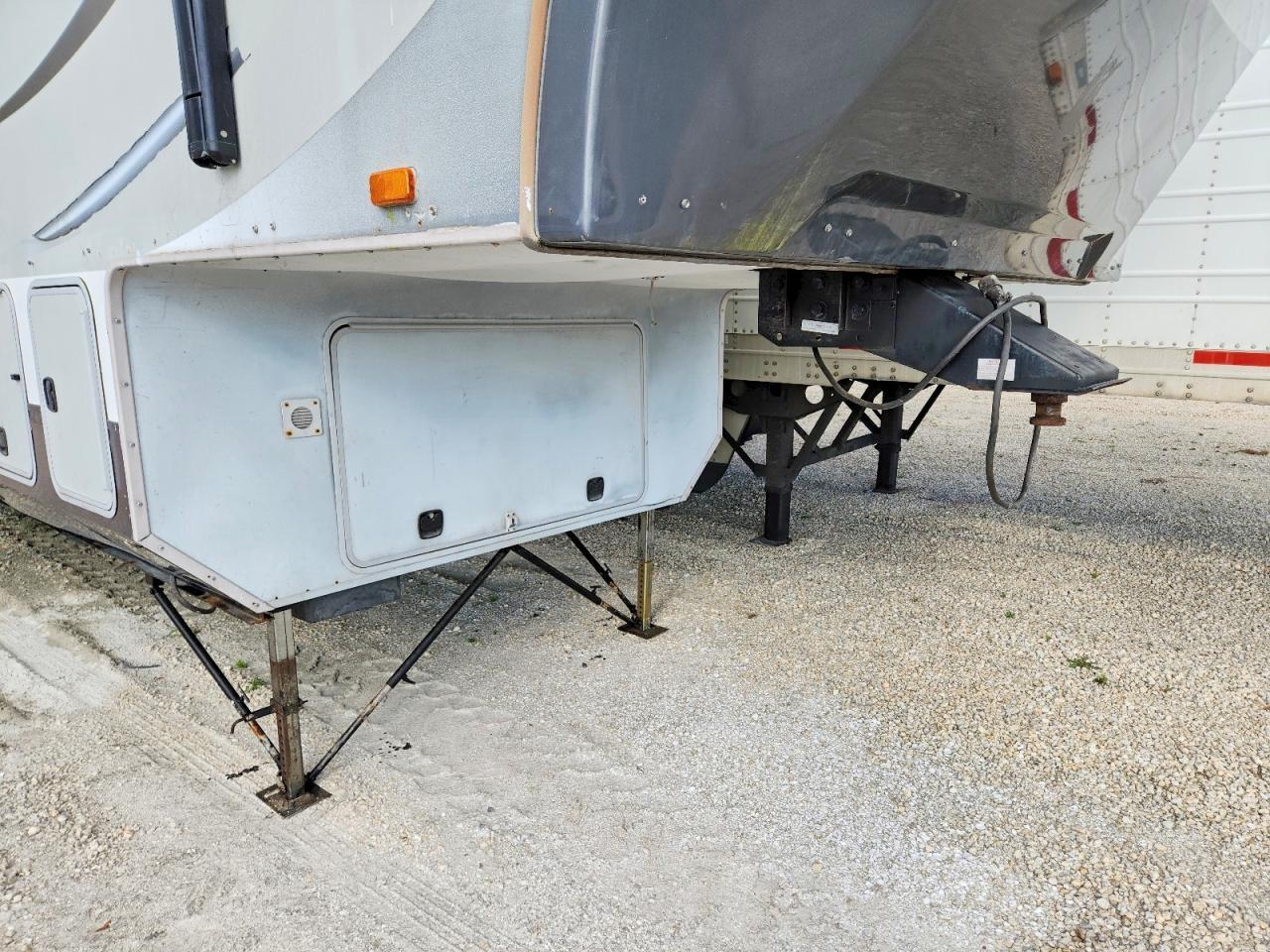 2011 Open Range Camper