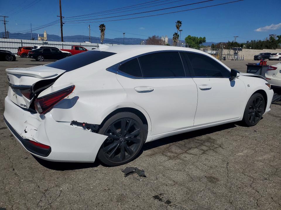2022 Lexus Es 300h f Sport