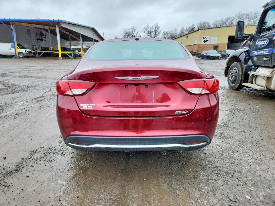 2016 Chrysler 200 Limited