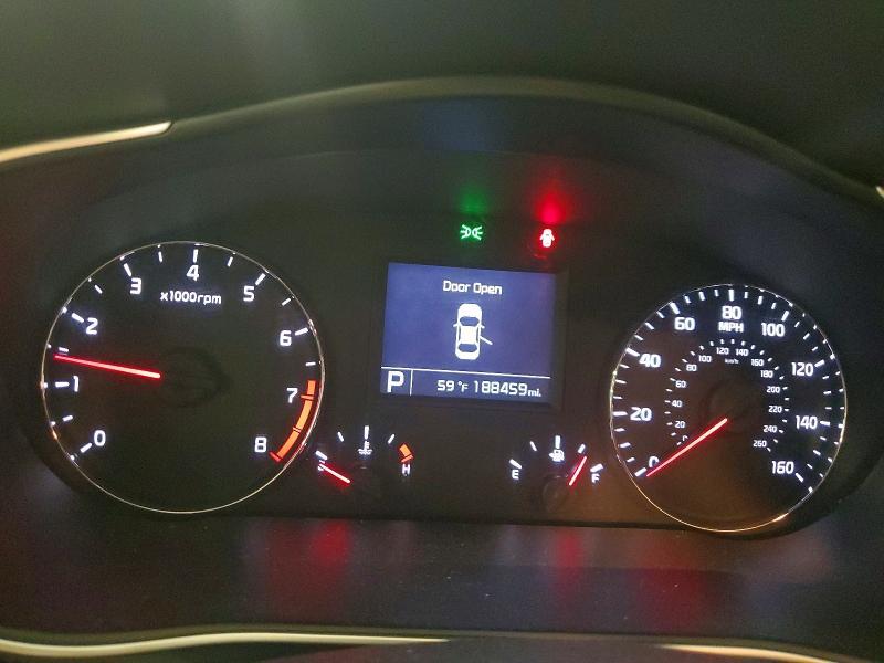 2016 KIA Cadenza Premium