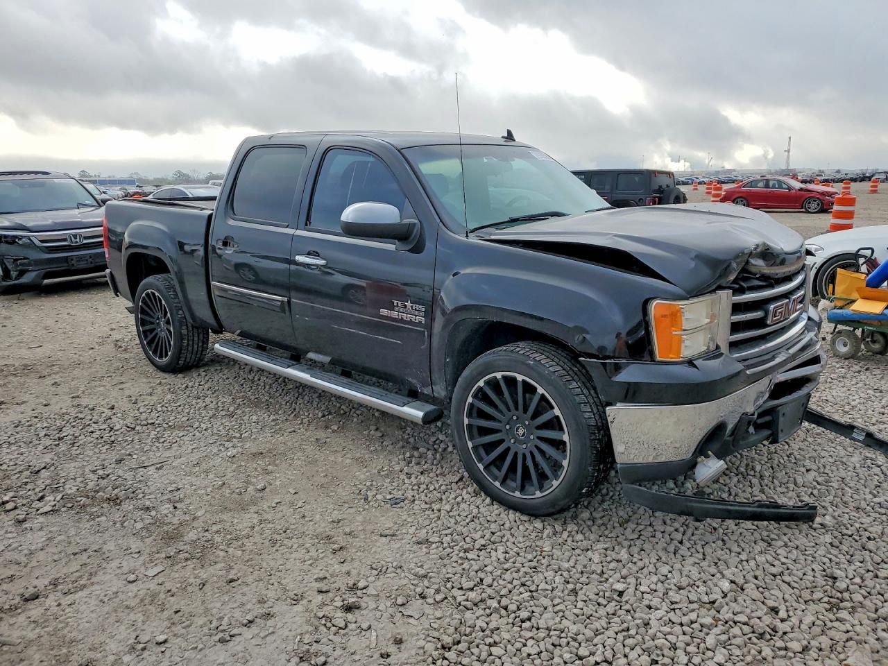 2013 GMC Sierra C1500 SLE