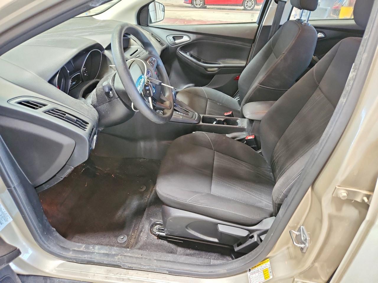 2017 Ford Focus se