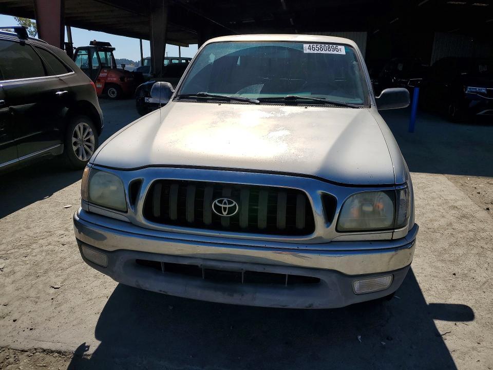 2002 Toyota Tacoma Base