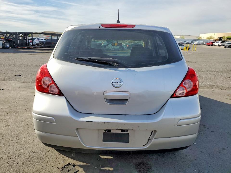 2007 Nissan Versa 1.8 s