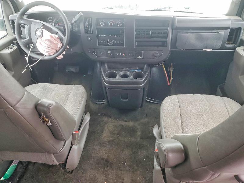 2019 Chevrolet 2019 Chev Express G3500 LT