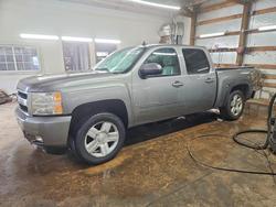 Salvage trucks for sale at Pekin, IL auction: 2007 Chevrolet Silverado K1500 Crew Cab