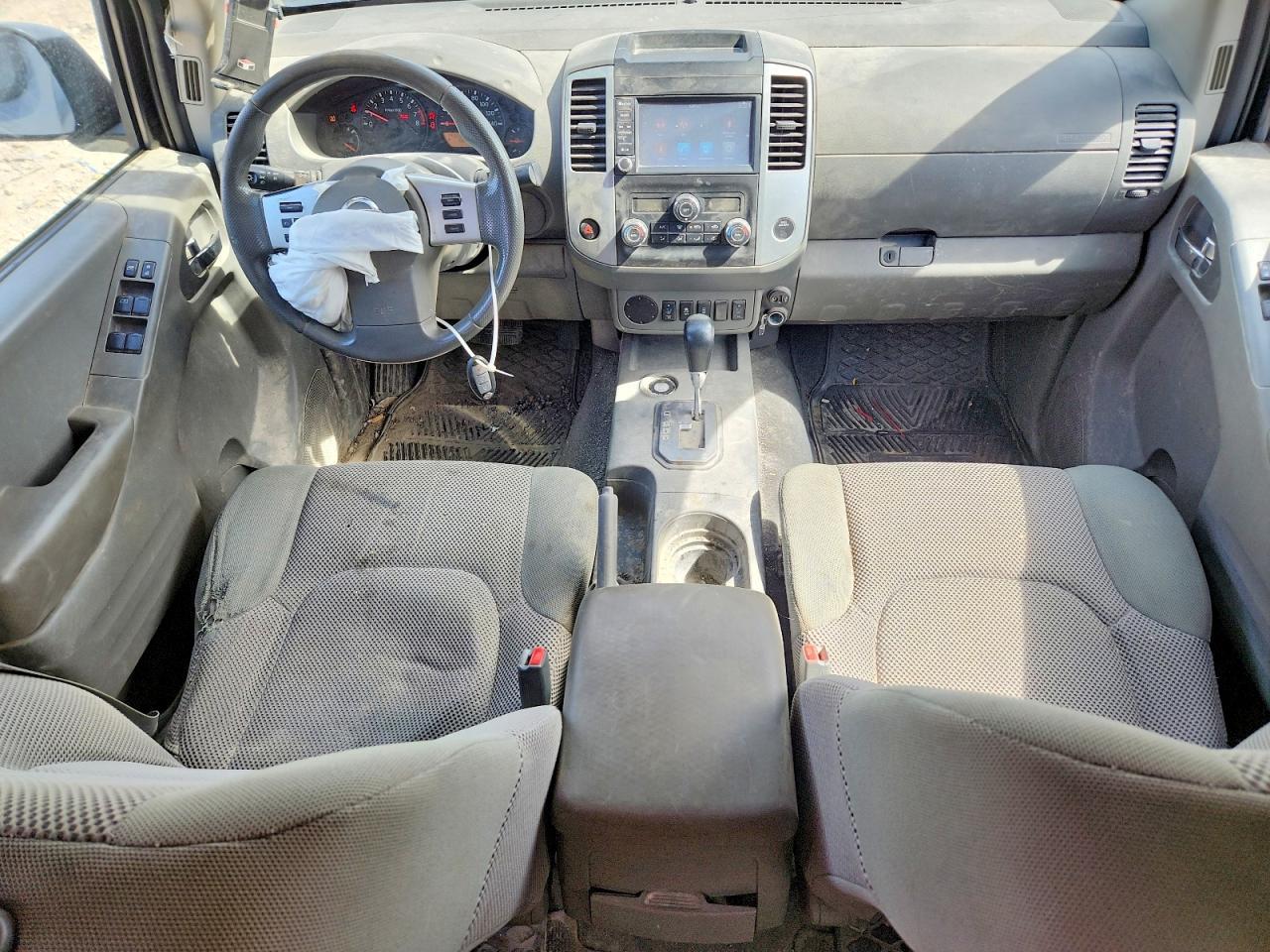 2020 Nissan Frontier SV