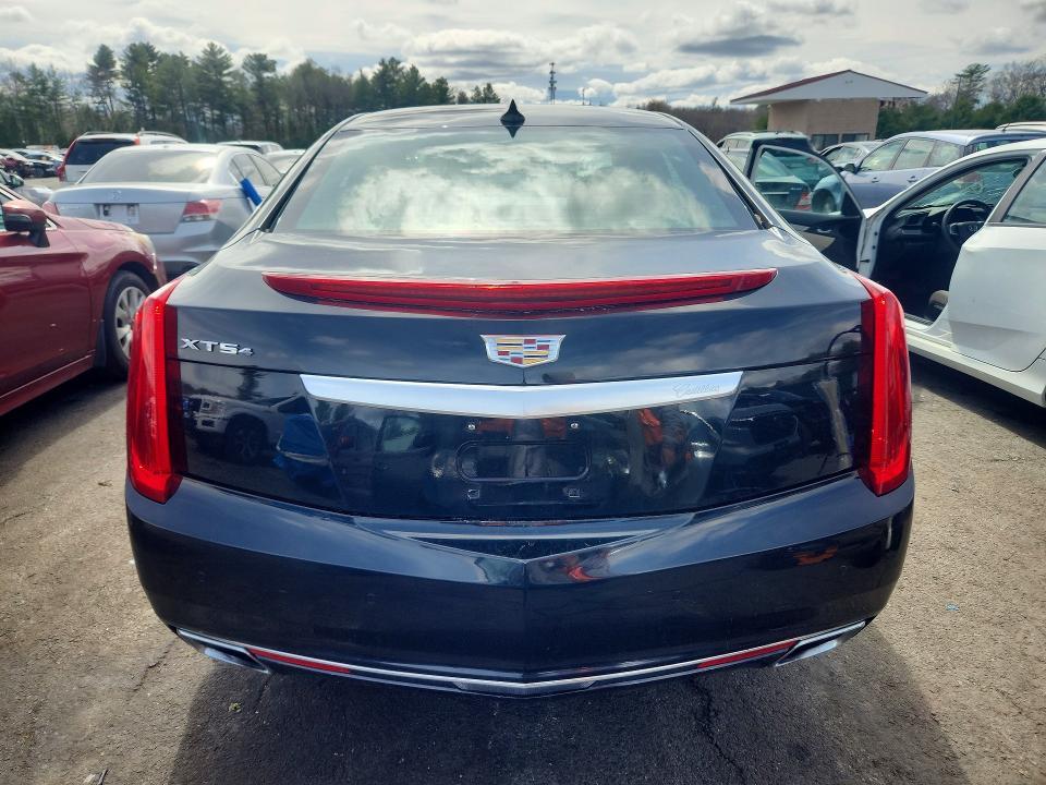2016 Cadillac Xts Luxury Collection