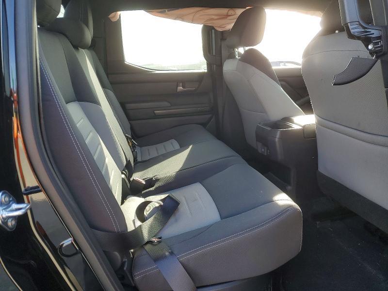 2025 Toyota Tacoma TRD OFF-ROAD HV