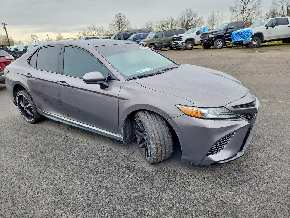 2018 Toyota Camry xse