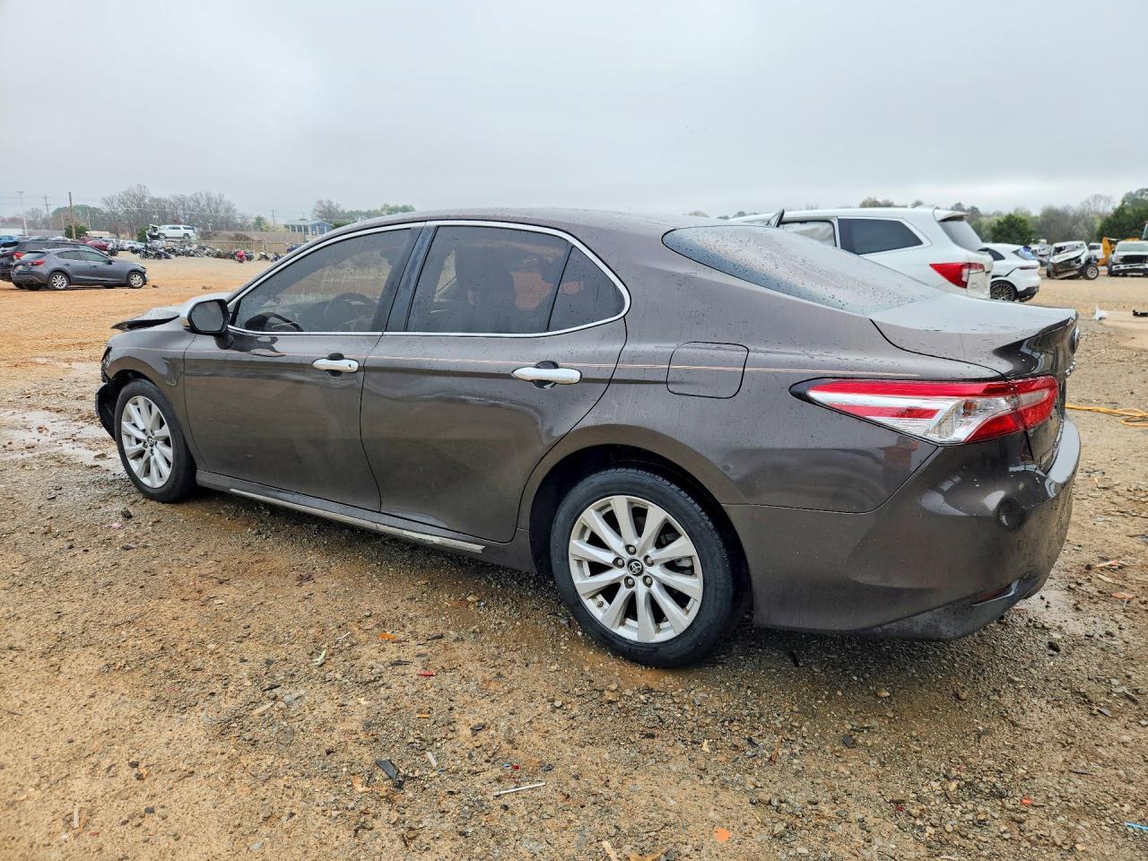 2018 Toyota Camry le