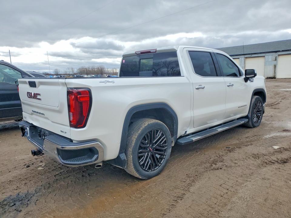 2021 GMC Sierra K1500 SLT