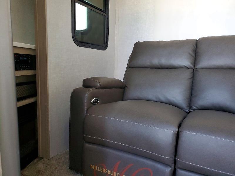 2022 Foresriver 2022 Forest River Rockwood Camper