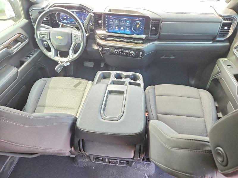 2024 Chevrolet Silverado C1500 LT