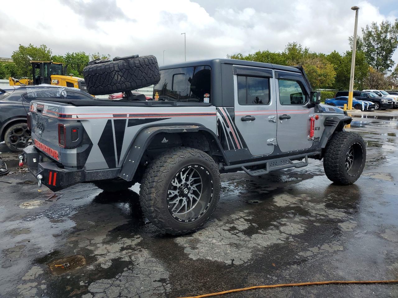 2021 Jeep Gladiator Sport