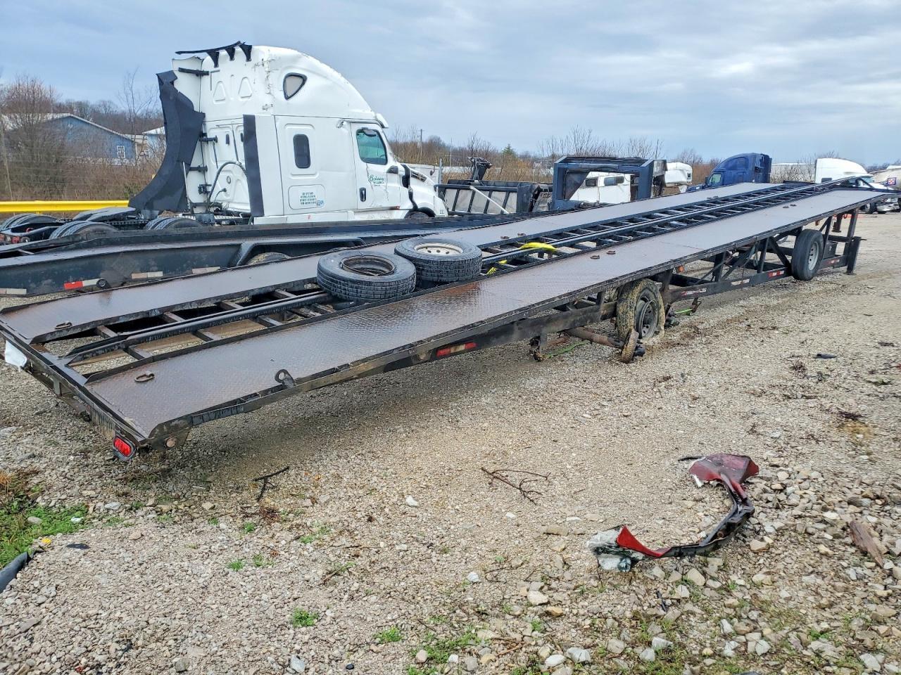 2014 Down 2 Earth Car Carrier