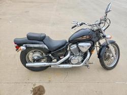 Honda vt Cycle salvage cars for sale: 2001 Honda VT600 CD