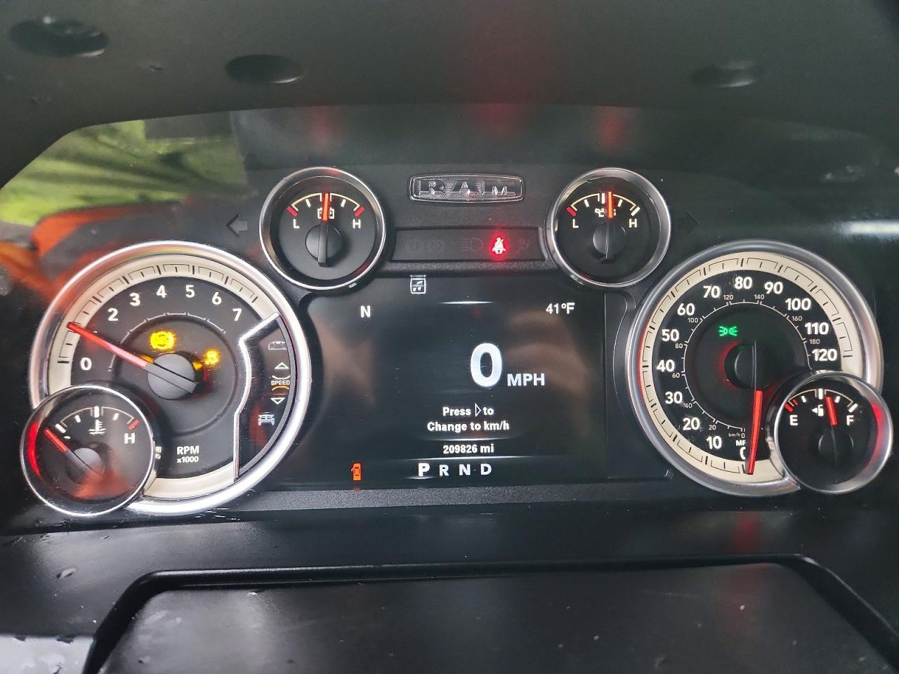 2013 Dodge RAM 1500 Sport