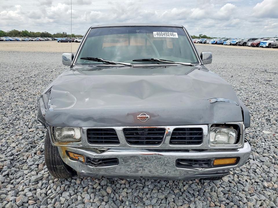 1996 Nissan Truck XE