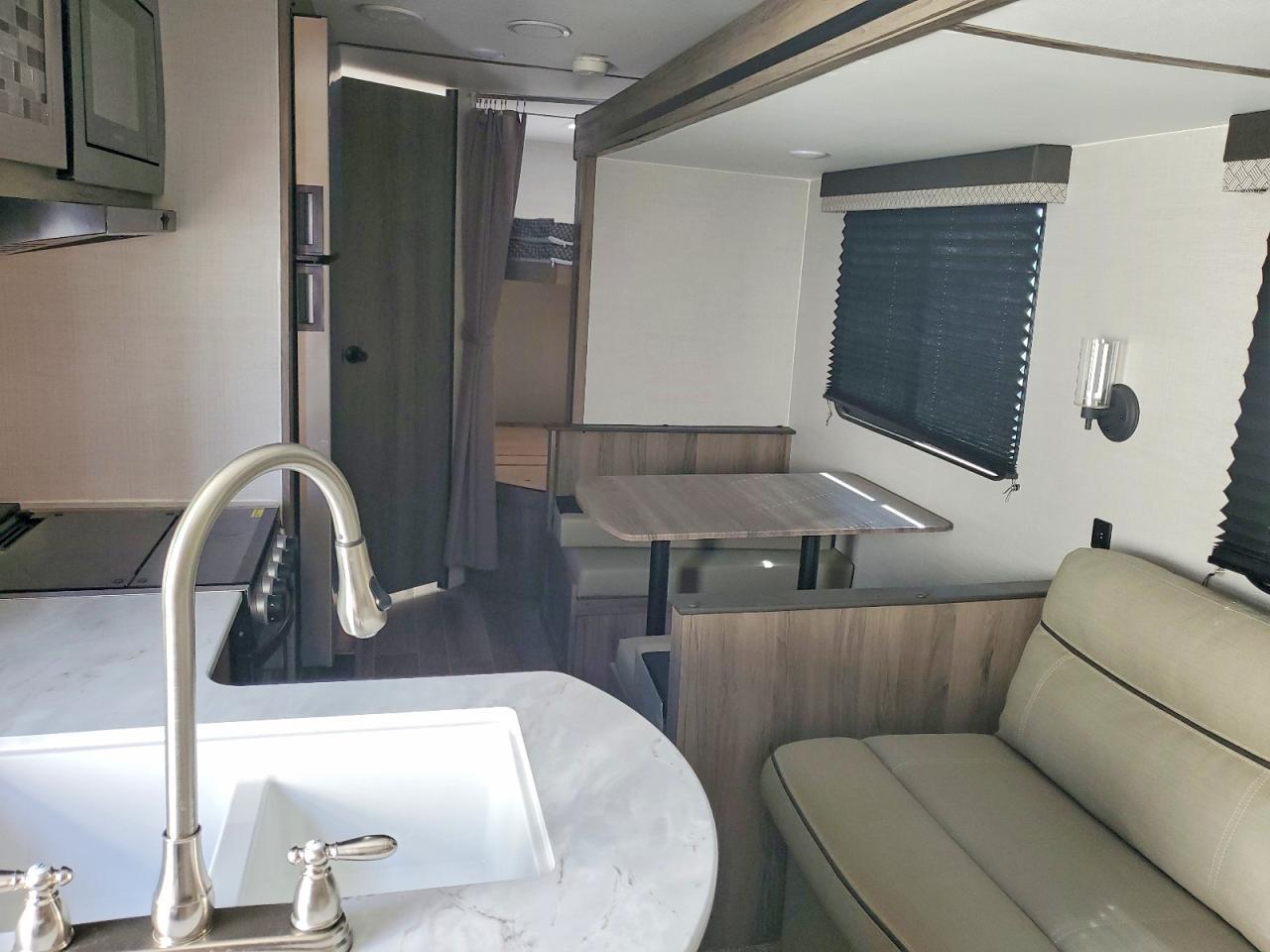 2023 Gulf Craft Inc. 2023 Gulf Stream Kingsport Camper
