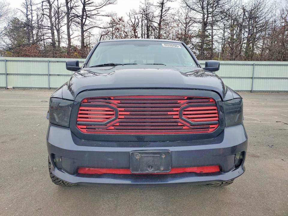 2016 Dodge RAM 1500 SLT