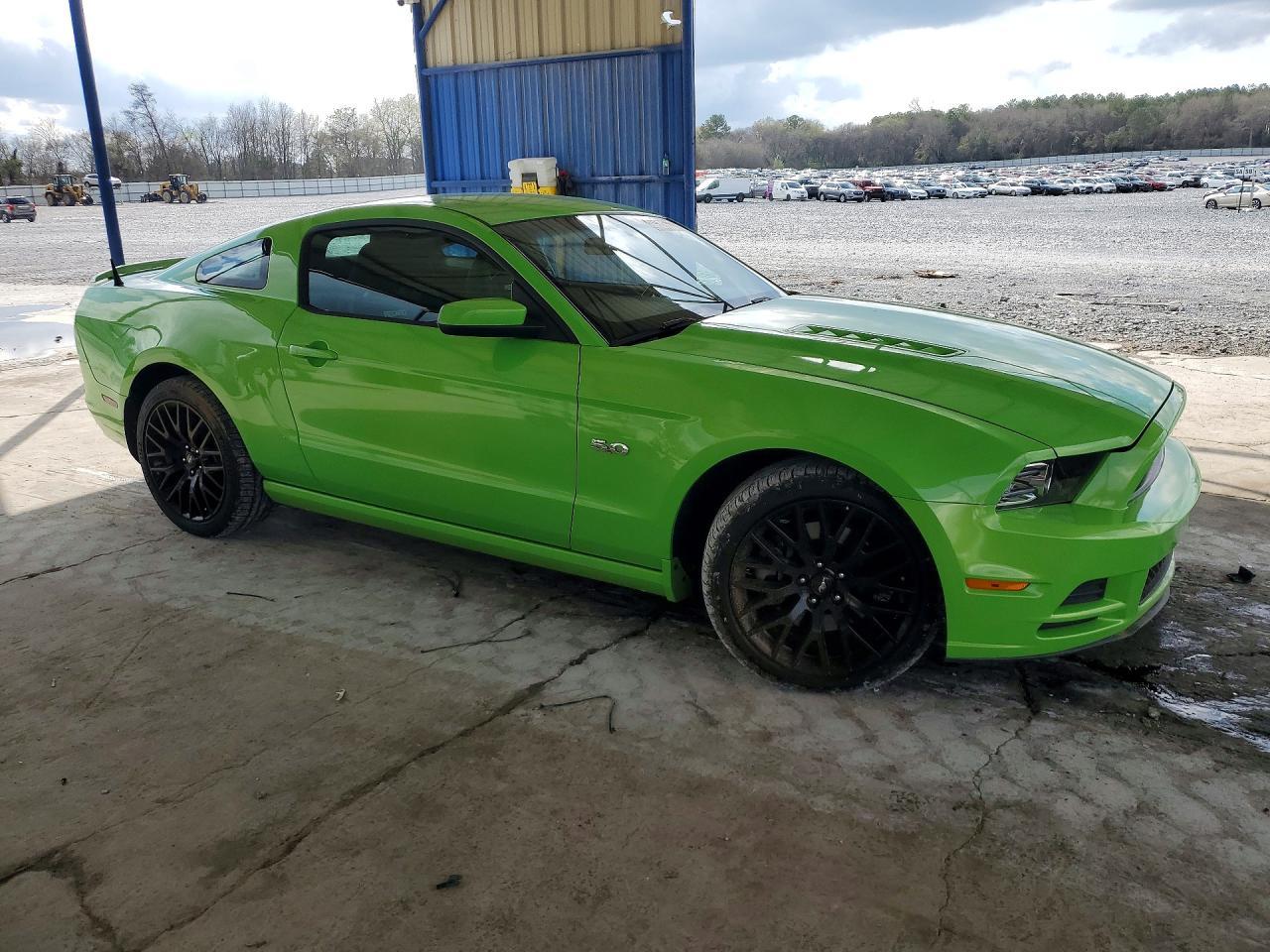 2013 Ford Mustang gt