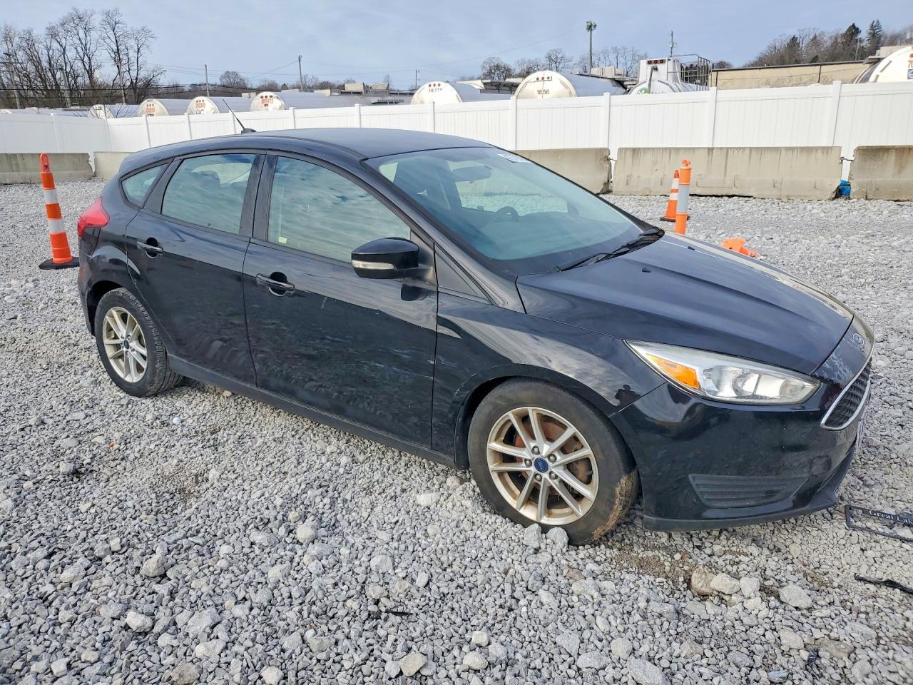 2017 Ford Focus se