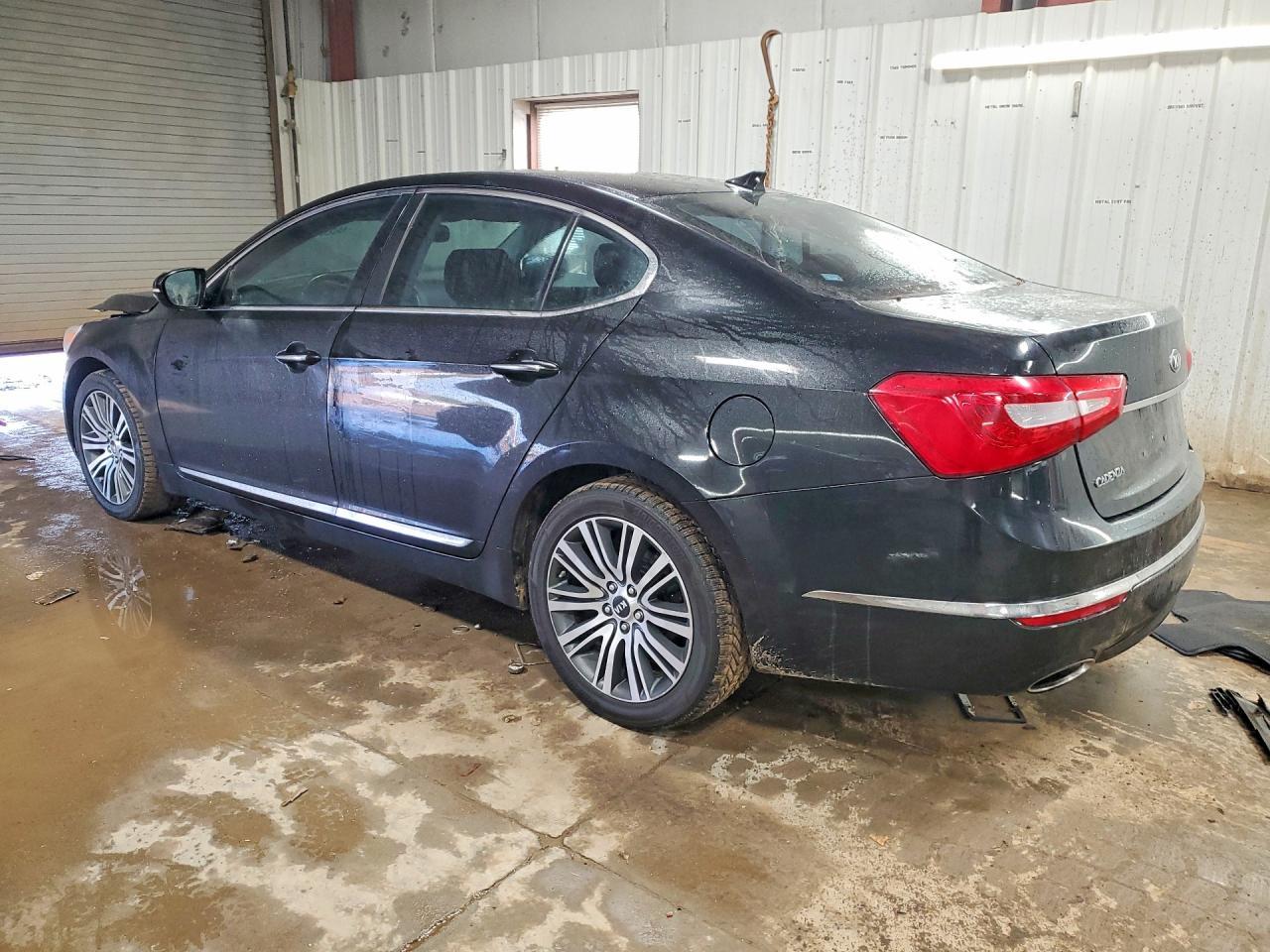 2014 KIA Cadenza Premium