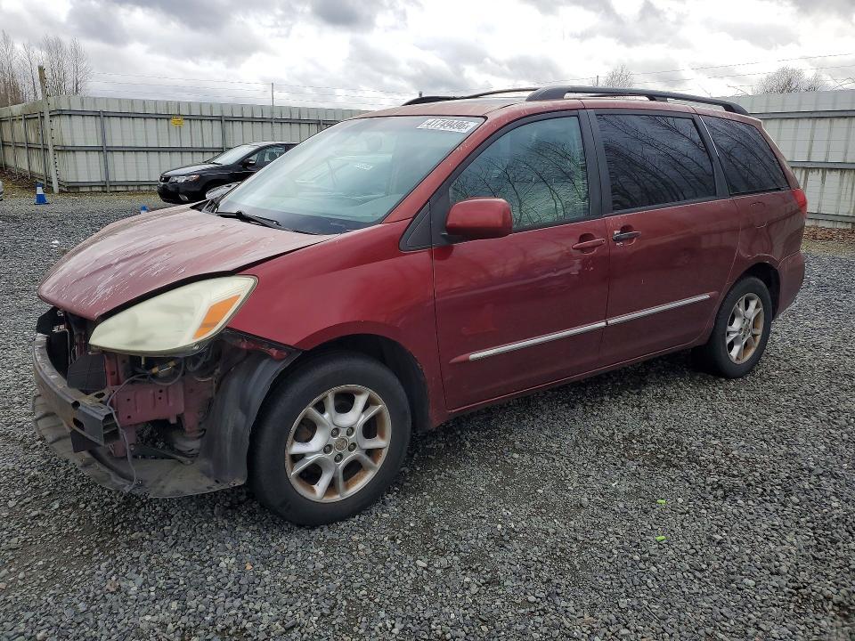 2004 Toyota Sienna xle Limited 7 Passenger