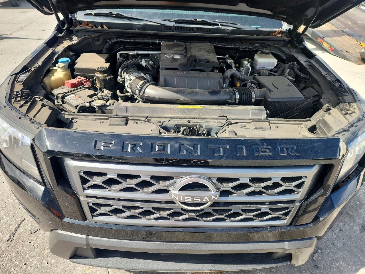 2023 Nissan Frontier SV