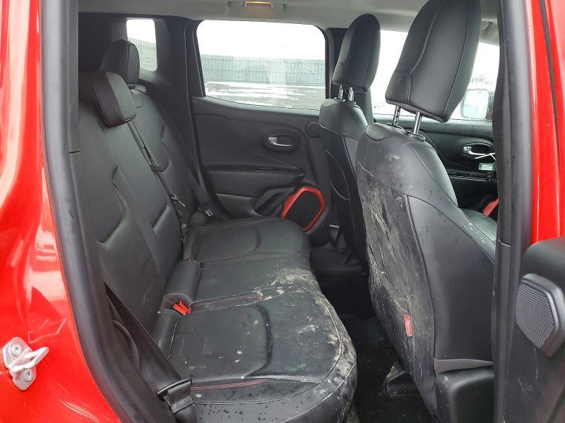 2015 Jeep Renegade Trailhawk