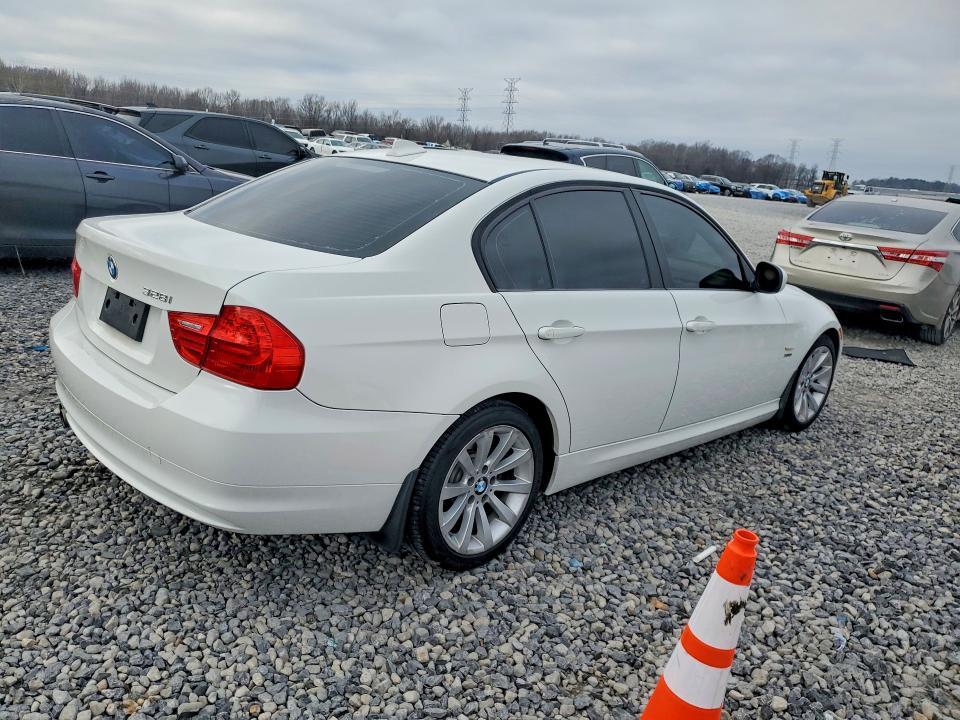 2011 BMW 328 xi Sulev