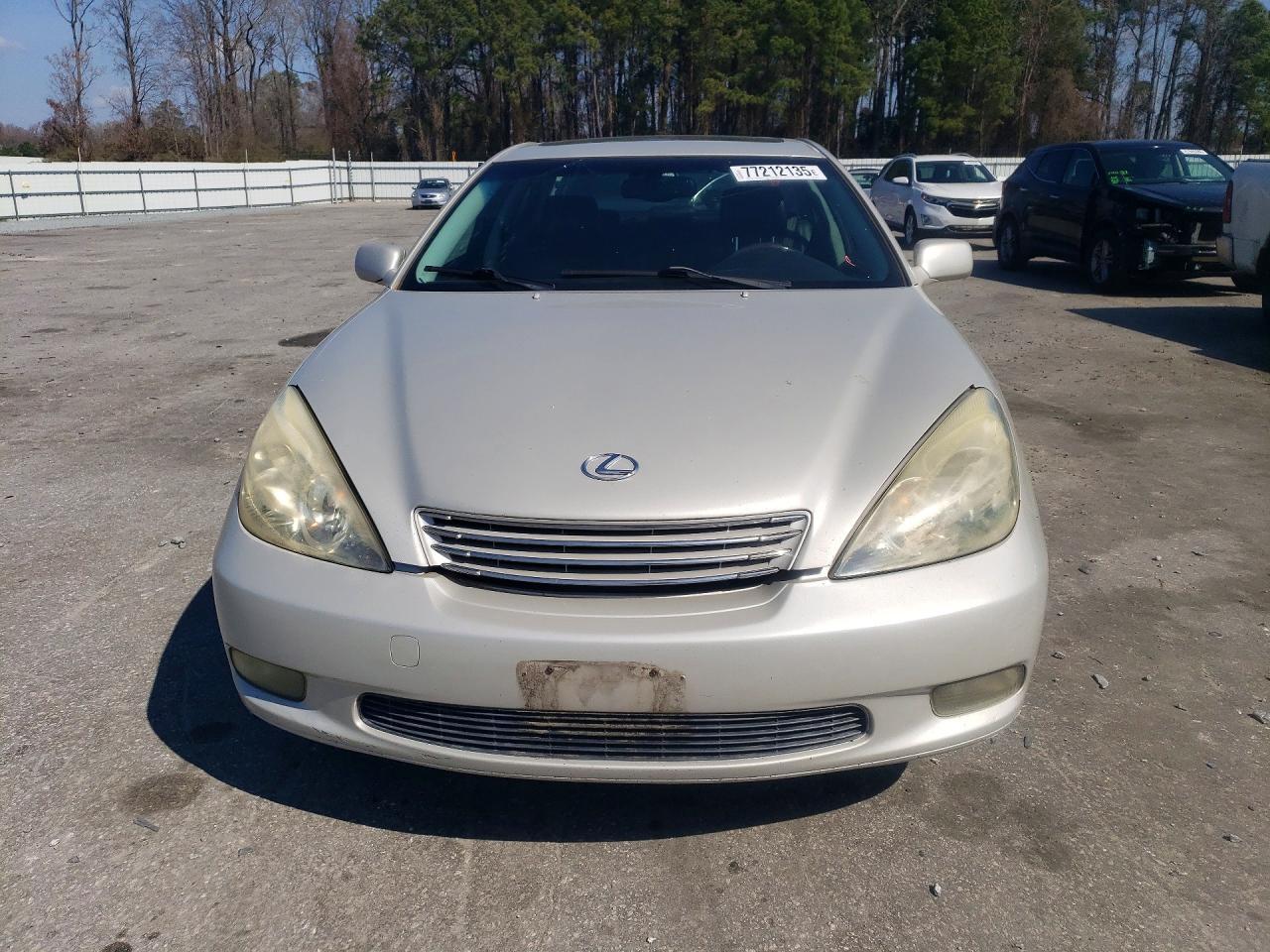 2002 Lexus Es 300 Base