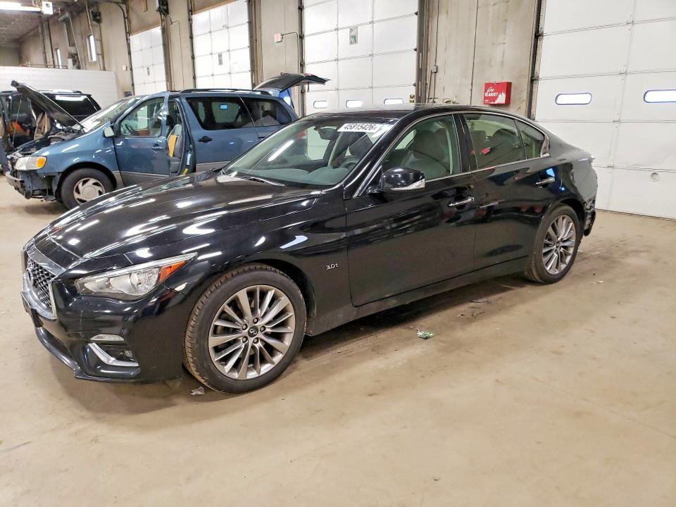 2018 Infiniti Q50 3.0t Luxe