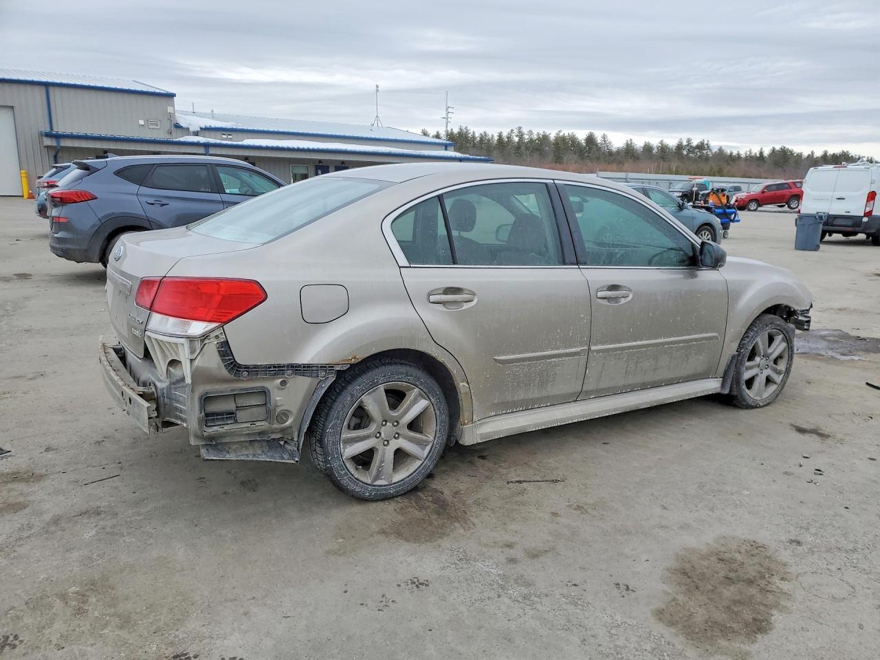 2014 Subaru Legacy 2.5i