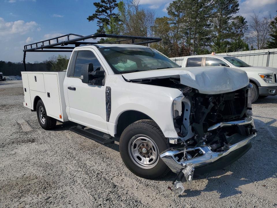 2025 Ford F250 Super Duty Utility / Service Truck