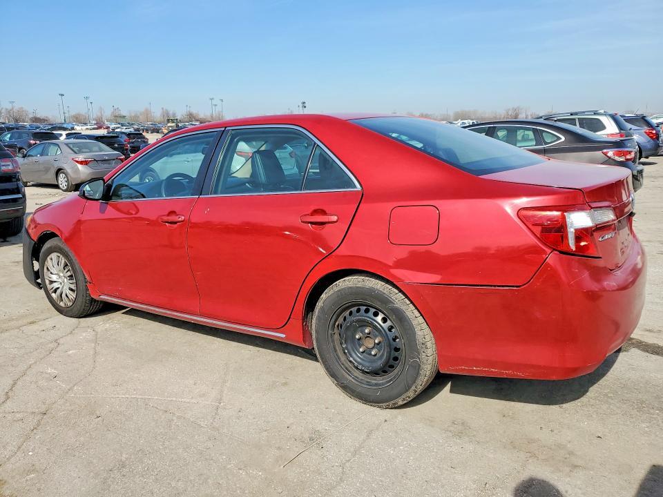 2014 Toyota Camry le