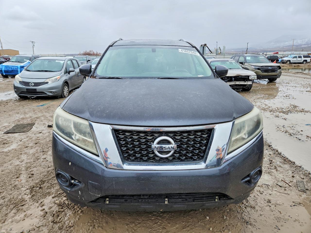 2014 Nissan Pathfinder s