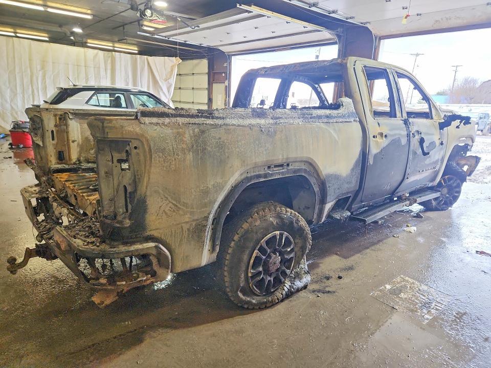 2024 GMC Sierra K2500 SLE