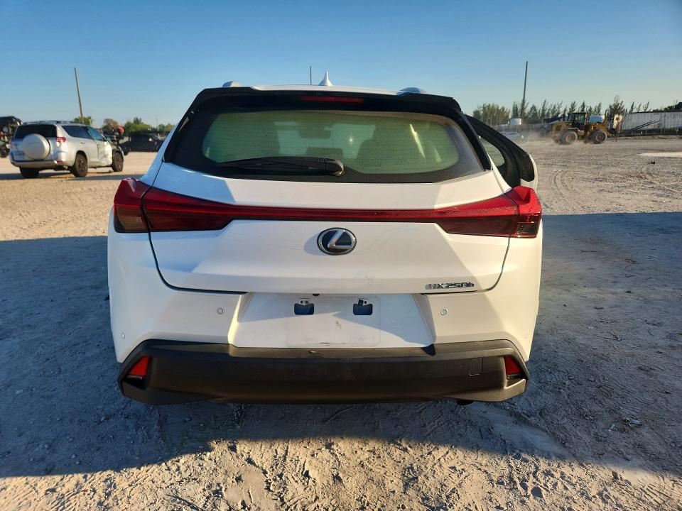 2021 Lexus Ux 250h Base