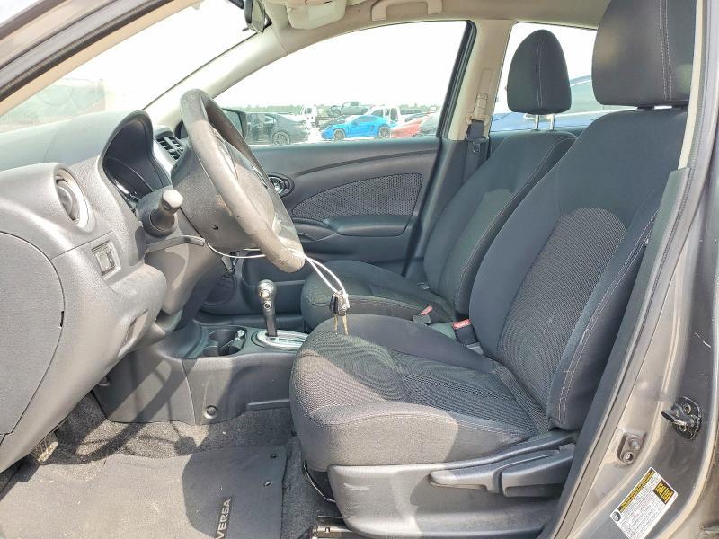 2016 Nissan Versa 1.6 sv