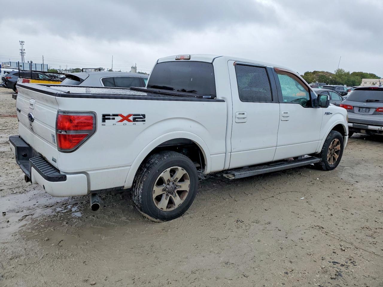 2010 Ford F150 Lightning Lariat